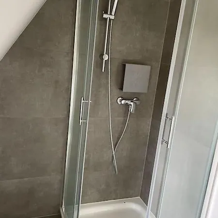 Kleine Gemuetliche Haushaelfte Bobby *